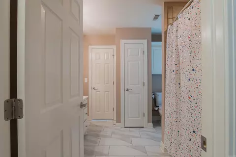 Entry Way - 807 Cascade Dr, Cabot, AR 72023 photo 5 of 6