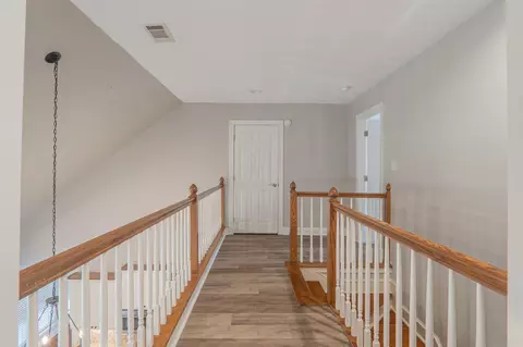 Entry Way - 807 Cascade Dr, Cabot, AR 72023 photo 4 of 6