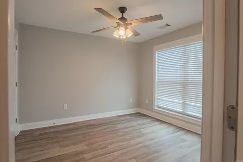 Bedroom - 807 Cascade Dr, Cabot, AR 72023 photo 6 of 8