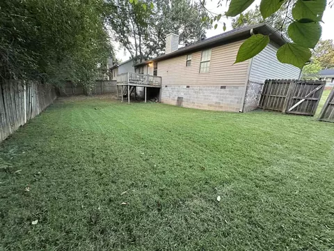 Exterior - 1070 Highland, Cabot, AR 72023 photo 2 of 3