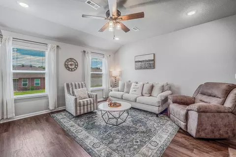 1075 Gallery Dr, Conway, AR 72032 photo 6