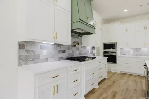 227 B St, Bryant, AR 72022 photo 10