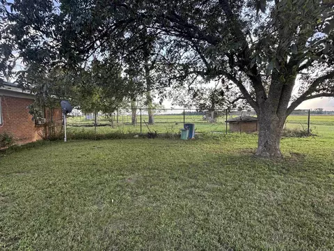 Exterior - 31610 E Hwy 54, Dumas, AR 71639 photo 9 of 12