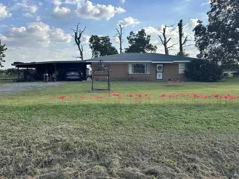Exterior - 31610 E Hwy 54, Dumas, AR 71639 photo 6 of 12