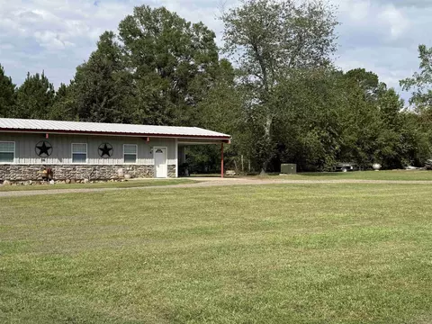 Exterior - 409 E 13th St, Murfreesboro, AR 71958 photo 3 of 9