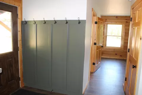 Entry Way - 5354 Endline Rd, Marshall, AR 72650 photo 1 of 2