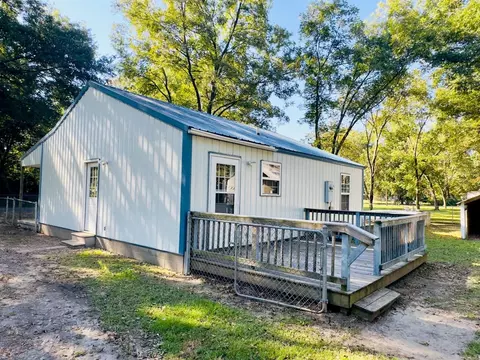 307 E 2nd St, Bald Knob, AR 72010 photo 5