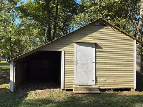 307 E 2nd St, Bald Knob, AR 72010 photo 6