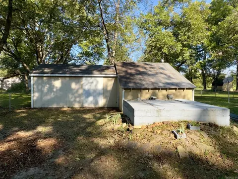 307 E 2nd St, Bald Knob, AR 72010 photo 7