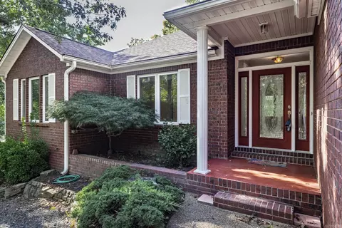 1 Telon Way, Hot Springs Village, AR 71909