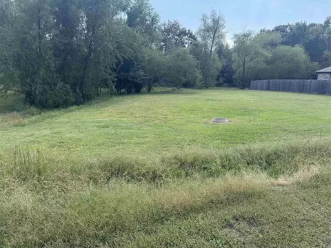 66 Eaglebrook Dr, Conway, AR 72032