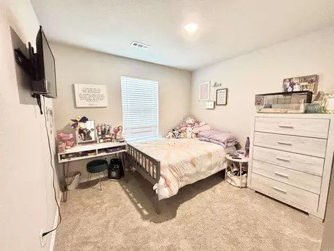 Bedroom - 23 Candlelight Dr, Conway, AR 72032 photo 4 of 8