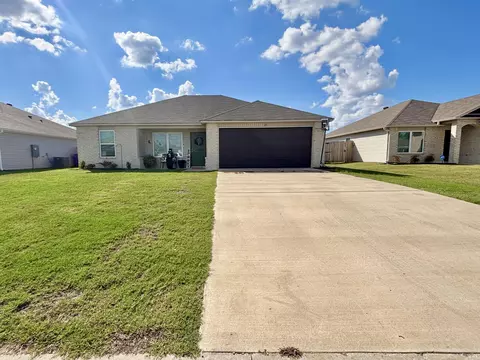 Exterior - 23 Candlelight Dr, Conway, AR 72032 photo 6 of 7
