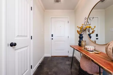 Entry Way - 1810 Jaguar Dr, Conway, AR 72032 photo 1 of 3