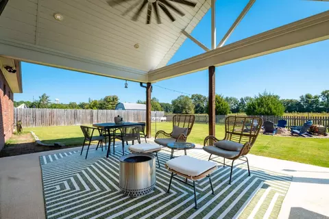 Exterior - 1810 Jaguar Dr, Conway, AR 72032 photo 5 of 13