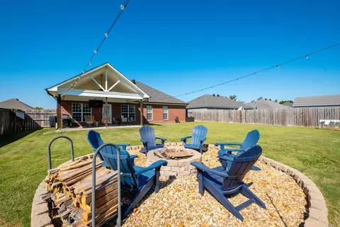 Exterior - 1810 Jaguar Dr, Conway, AR 72032 photo 11 of 13