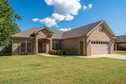 322 Willowbend Cir, Hot Springs, AR 71913