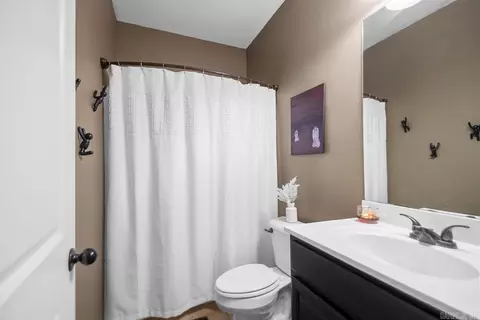 Bath - 1601 Katrina Dr, Bryant, AR 72022 photo 3 of 3