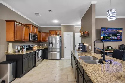 Kitchen - 1601 Katrina Dr, Bryant, AR 72022 photo 1 of 3