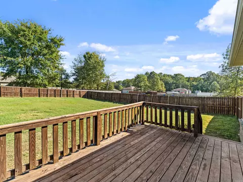 Exterior - 224 Bobwhite Trl, Lonoke, AR 72086 photo 4 of 6