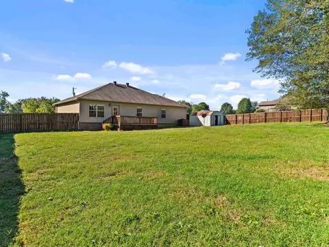 Exterior - 224 Bobwhite Trl, Lonoke, AR 72086 photo 5 of 6