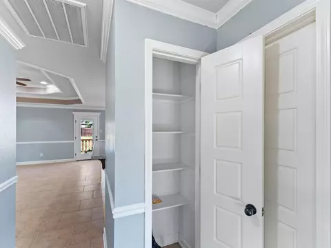 Entry Way - 224 Bobwhite Trl, Lonoke, AR 72086 photo 3 of 3