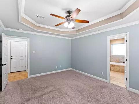 Bedroom - 224 Bobwhite Trl, Lonoke, AR 72086 photo 1 of 4