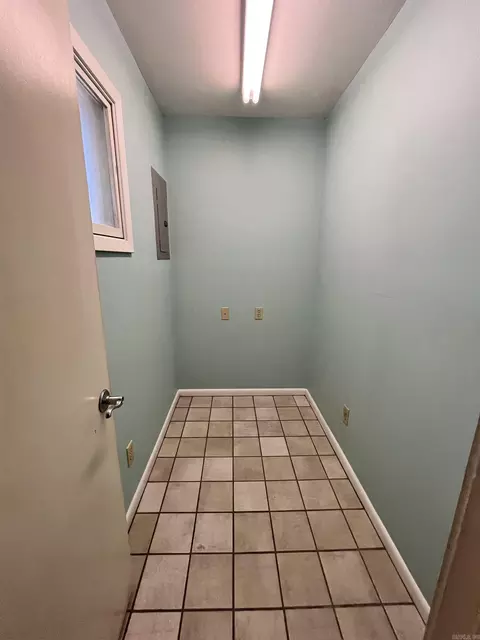 219 E Mcclendon St, Batesville, AR 72501 photo 27