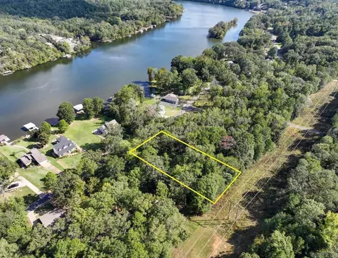 000 Scenic Dr, Hot Springs, AR 71913