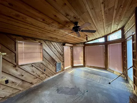 275 S Spring St, Melbourne, AR 72556 photo 17