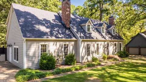 13708 Abinger Ct, Little Rock, AR 72212