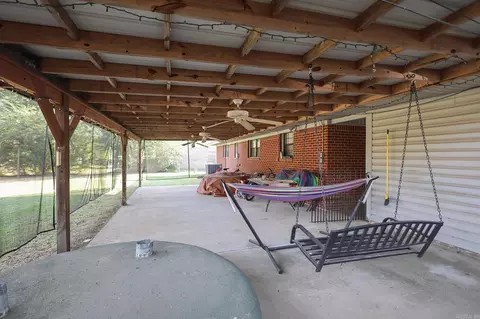 Exterior - 1308 Hillcrest Dr, Conway, AR 72034 photo 3 of 4