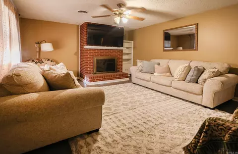 Living - 1308 Hillcrest Dr, Conway, AR 72034 photo 1 of 1