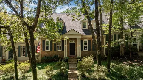 23 Windsor Ct, Little Rock, AR 72212