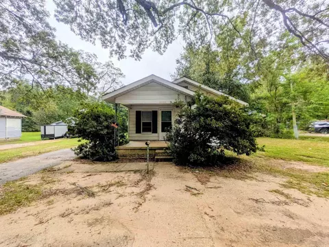 2237 Mt Holly Rd, Camden, AR 71701