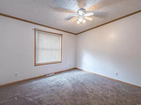 Bedroom - 154 Mc 7091, Flippin, AR 72634 photo 4 of 5
