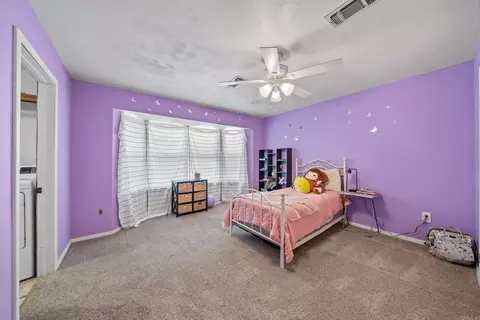 Bedroom - 415 Crooked Rd, De Queen, AR 71832 photo 3 of 3