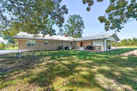 Exterior - 415 Crooked Rd, De Queen, AR 71832 photo 8 of 12