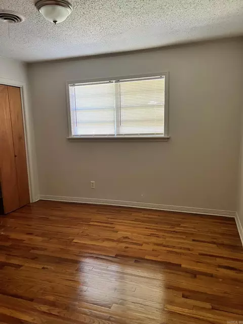 Bedroom - 6204 Dollarway, Pine Bluff, AR 71602 photo 1 of 4