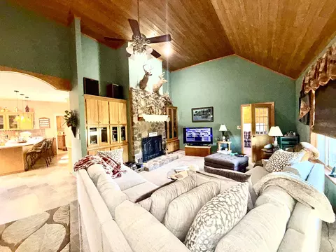 2157 Pleasant Grove Rd, Calico Rock, AR 72519 photo 17