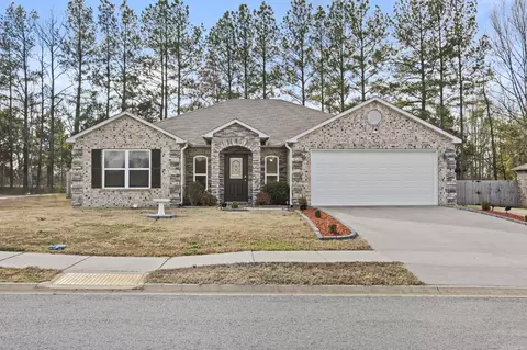 1614 Lil Larry Dr, Cabot, AR 72023 photo 1