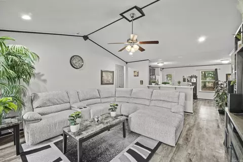 1614 Lil Larry Dr, Cabot, AR 72023 photo 3