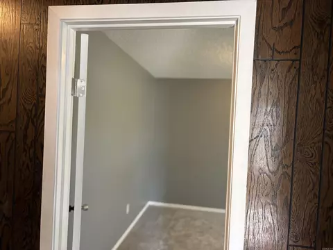 235 E 10th St, Newark, AR 72562 photo 18
