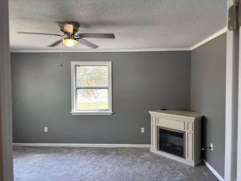 235 E 10th St, Newark, AR 72562 photo 41