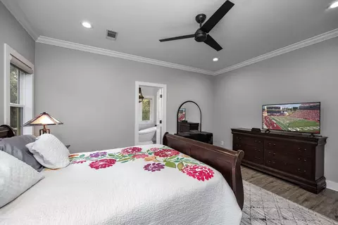 Bedroom - 225 Red Hawk Cir, Paron, AR 72122 photo 3 of 7