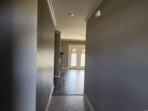 49 Oak Tree Cir, Conway, AR 72032 photo 3