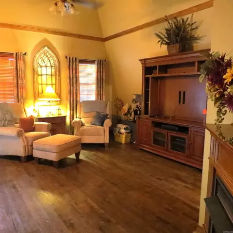 10035 Pepperidge Rd, Pine Bluff, AR 71603 photo 9