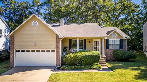 14304 Ridgewood Dr, Little Rock, AR 72211