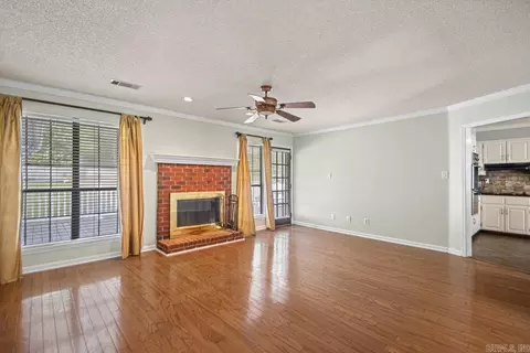 Living - 5917 Oakbrook Rd, Alexander, AR 72002 photo 1 of 3