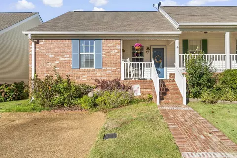 34 River Oaks Trce # A, Searcy, AR 72143